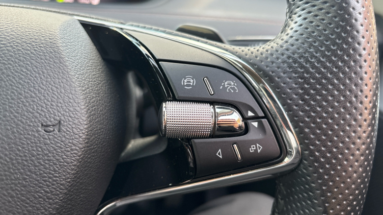 Skoda Enyaq 132kW 60 ecoSuite 62kWh 5dr Auto [120kW] Electric Estate